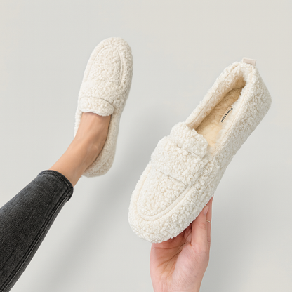 Ceenqo | Luxe Lamswollen Mocassins